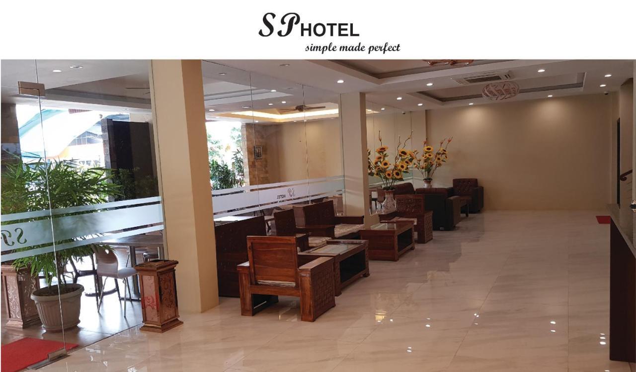 Sp Hotel Batu Aji Kültér fotó